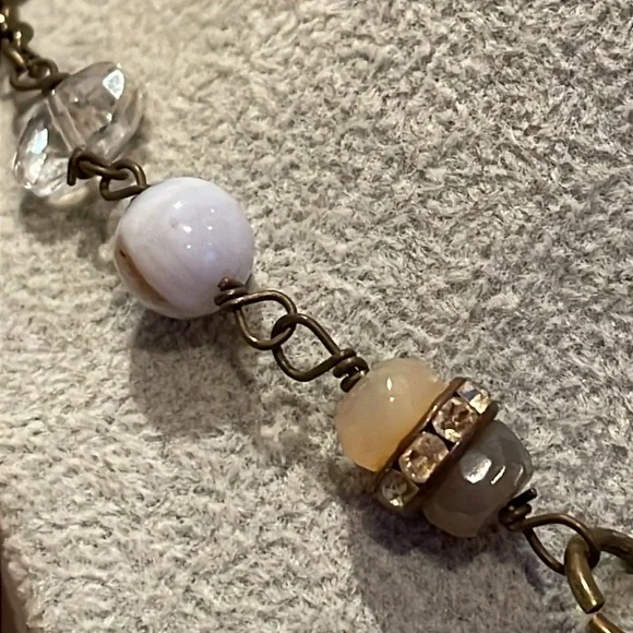 Vintage Medallion Necklace Crystal and Glass beaded rhinestones - Picture 3 of 11